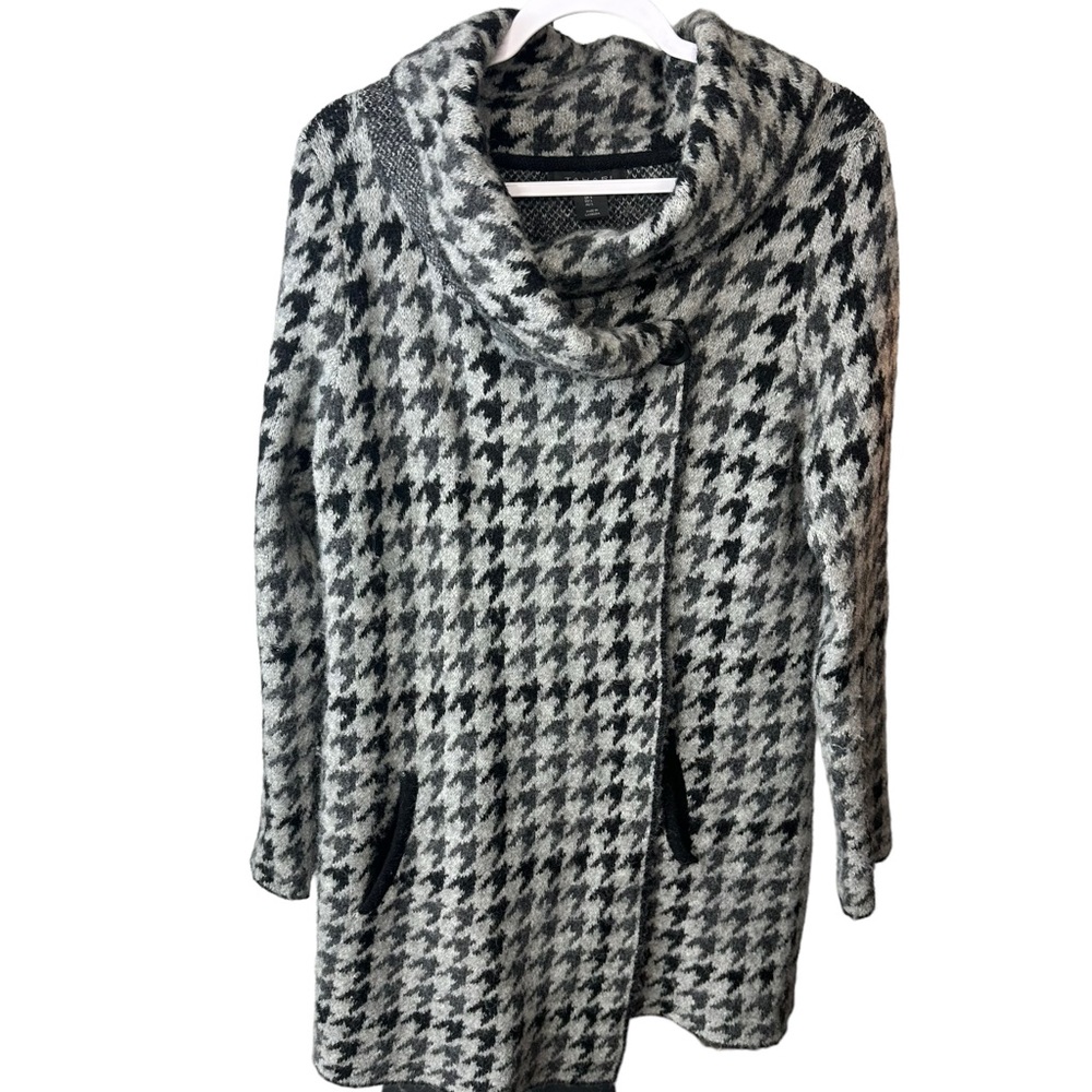 Tahari Black and Gray Houndstooth Coat